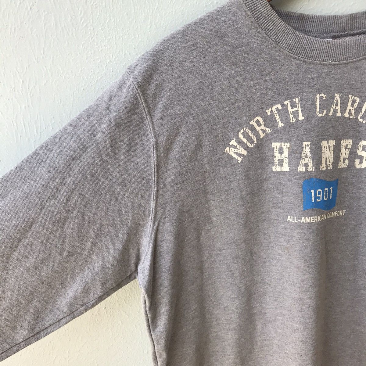 American Apparel × Hanes North carolina Hanes sweatshirt crewneck Size US L / EU 52-54 / 3 - 4 Thumbnail