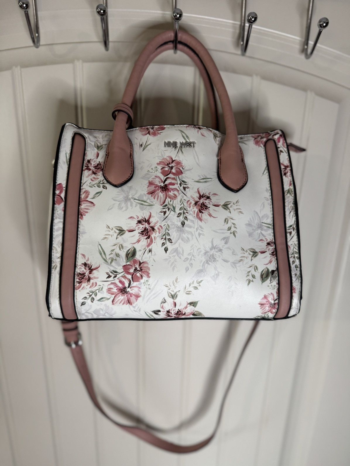 Nine West NINE WEST🌸 Pink & White Floral Crossbody and Handle Bag Size ONE SIZE - 2 Thumbnail