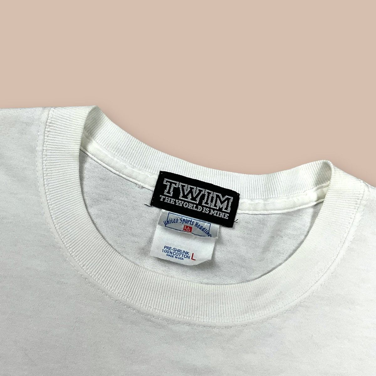 Japanese Brand VINTAGE 90s TWIM The World is Mine "MUMMY*BOMBER" TEE Size US L / EU 52-54 / 3 - 7 Thumbnail