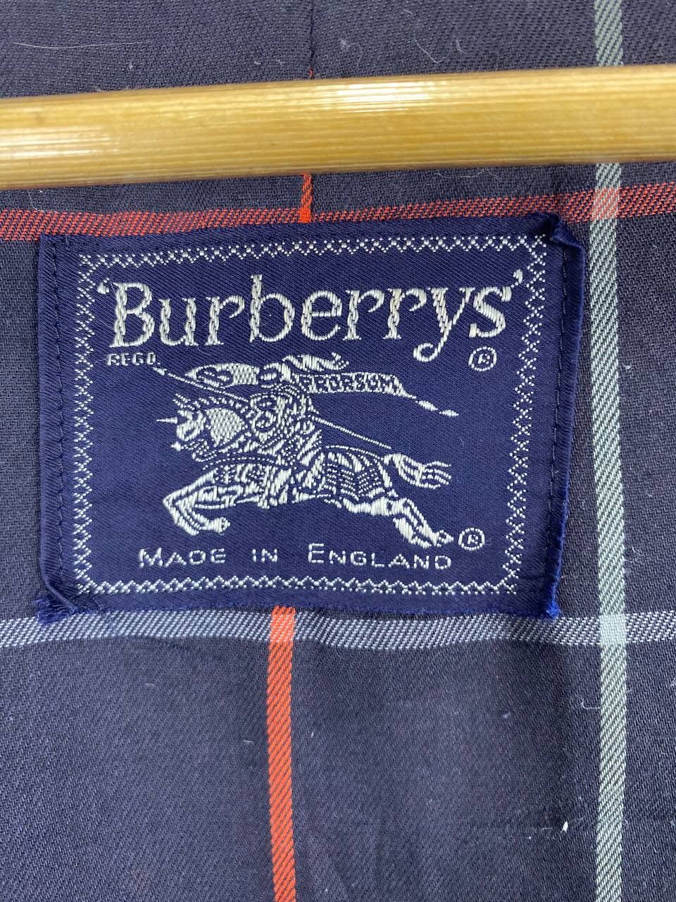 Burberry vintage burberrys trench coat made in england Size US M / EU 48-50 / 2 - 10 Thumbnail