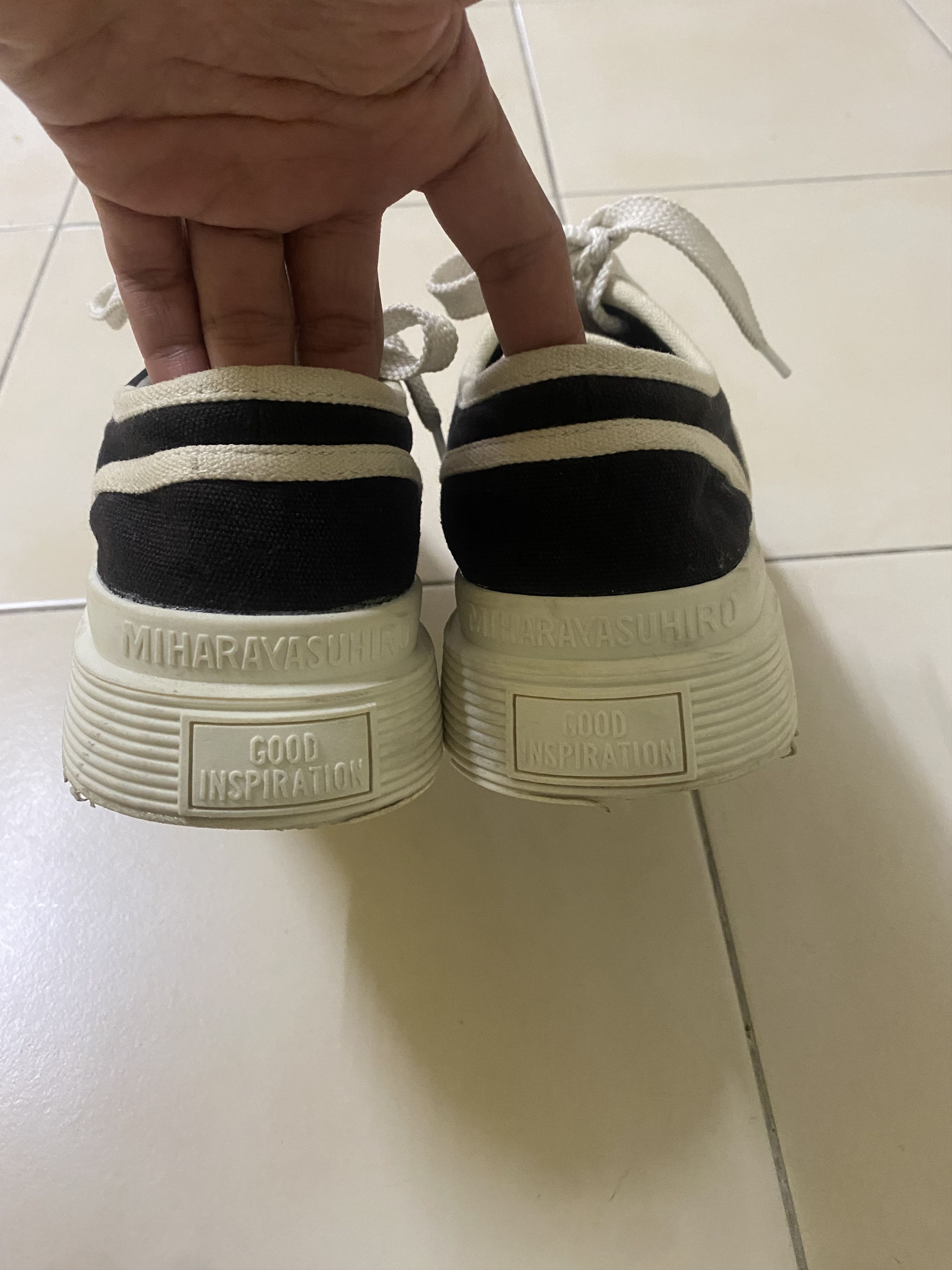 Maison MIHARA YASUHIRO Miharayasuhiro Black Canvas Sneaker Size US 6.5 / EU 39-40 - 7 Thumbnail