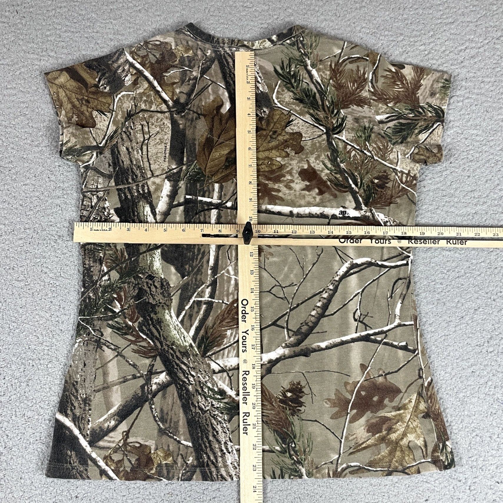 Realtree Real Tree Camo Shirt Women’s L Brown Short Sleeve V Neck Knit L 12-14 Girls Size L / US 10 / IT 46 - 6 Thumbnail