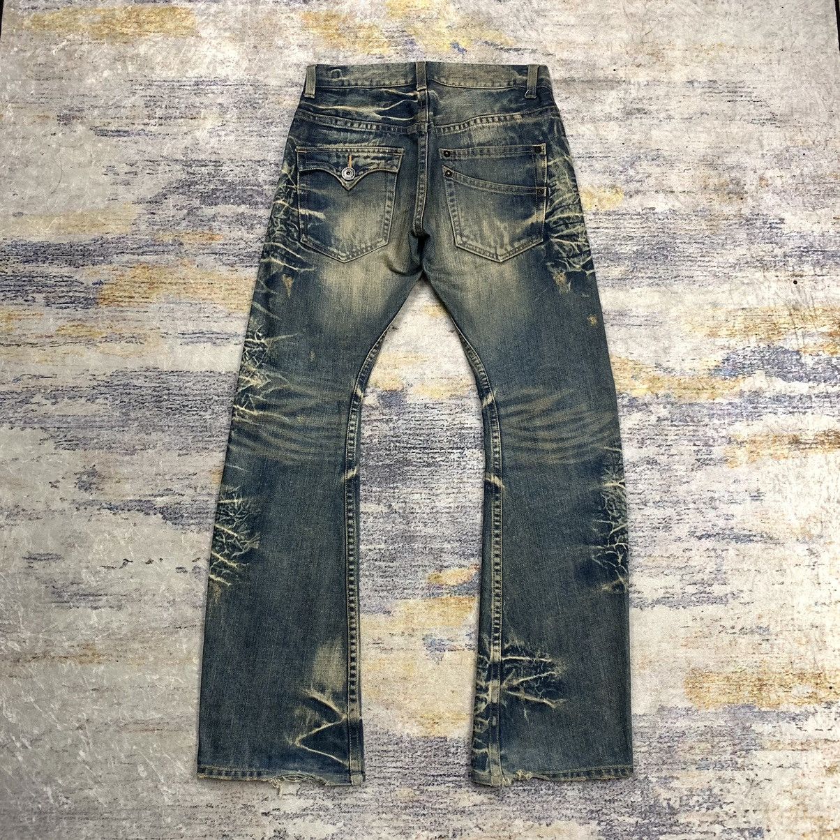 Japanese Brand Rattle trap mud wash flared distressed denim pants Size US 31 - 2 Thumbnail