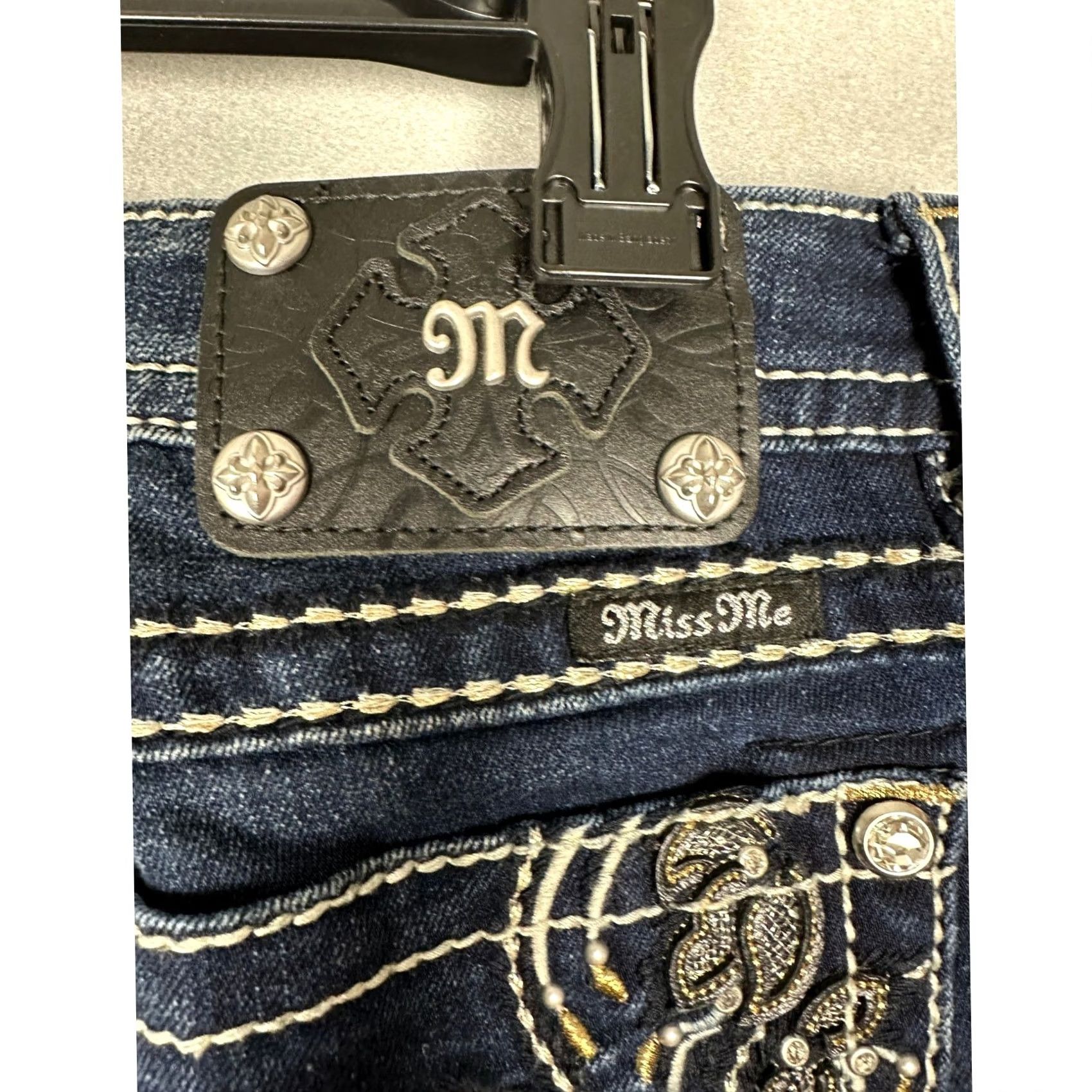 Miss Me Miss Me Signature Rise Skinny Jeans Dark Wash Fleur De Lis Bling JP5576S2 27 Size 27" / US 4 / IT 40 - 3 Thumbnail