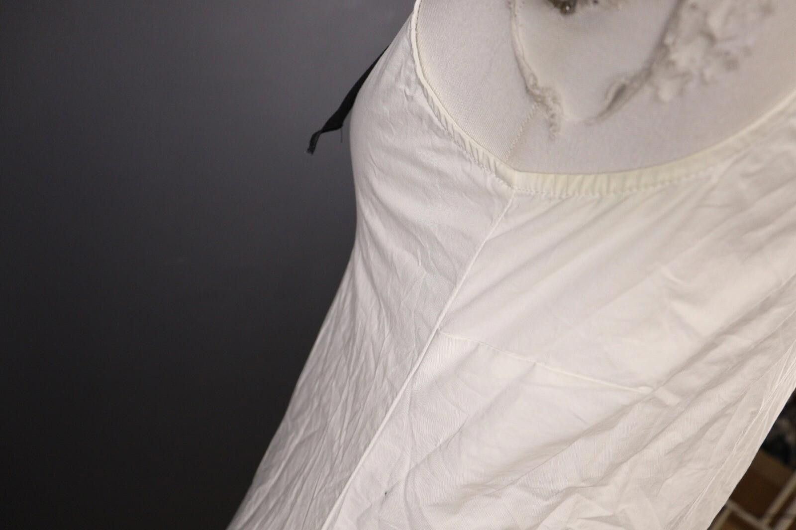 Moschino Moschino White Party Cocktail Tank Size I 40 / USA 4 Size M / US 6-8 / IT 42-44 - 12 Thumbnail
