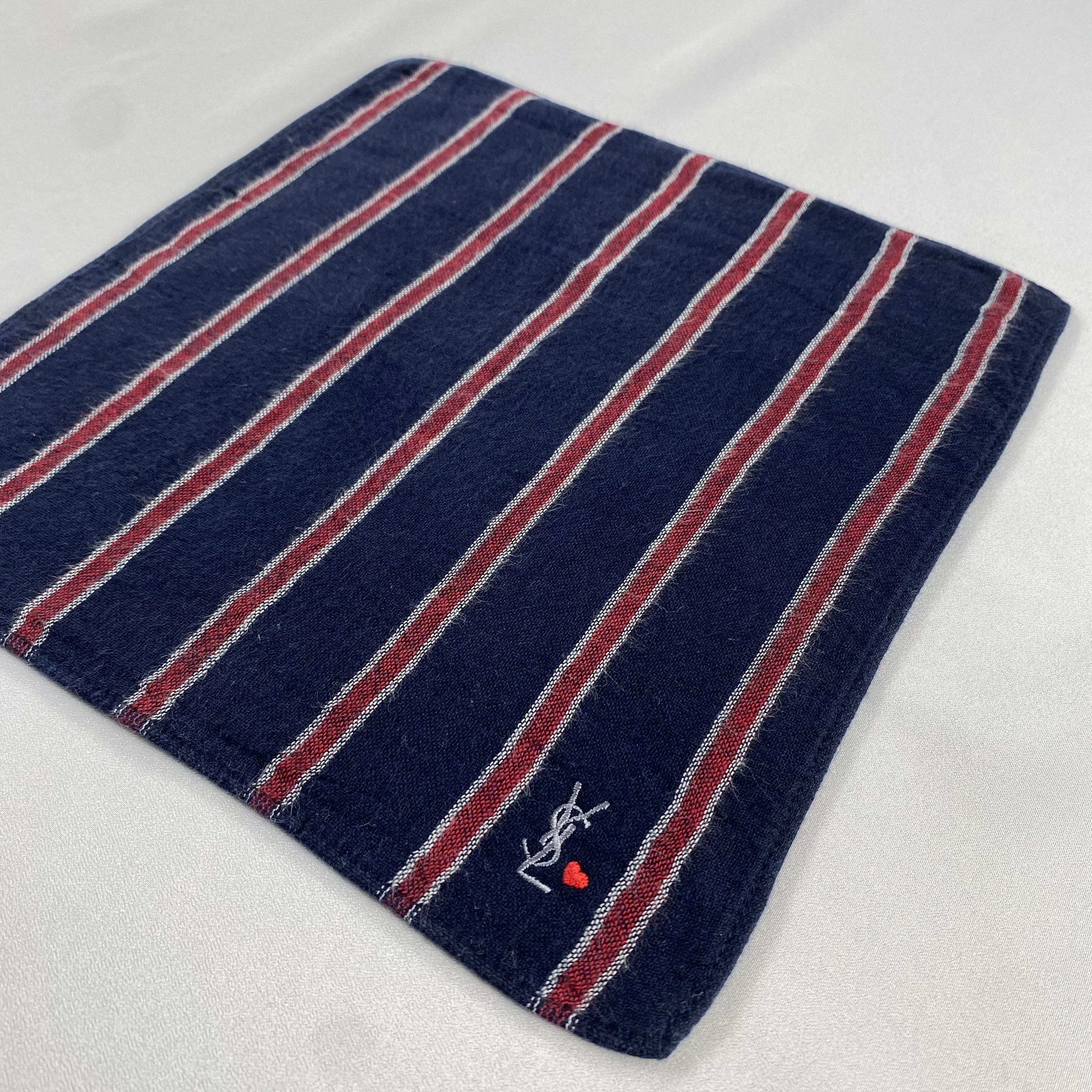 Vintage Yves Saint Laurent Bandana/ Handkerchief / Neckerchief-P1685 Size ONE SIZE - 2 Thumbnail
