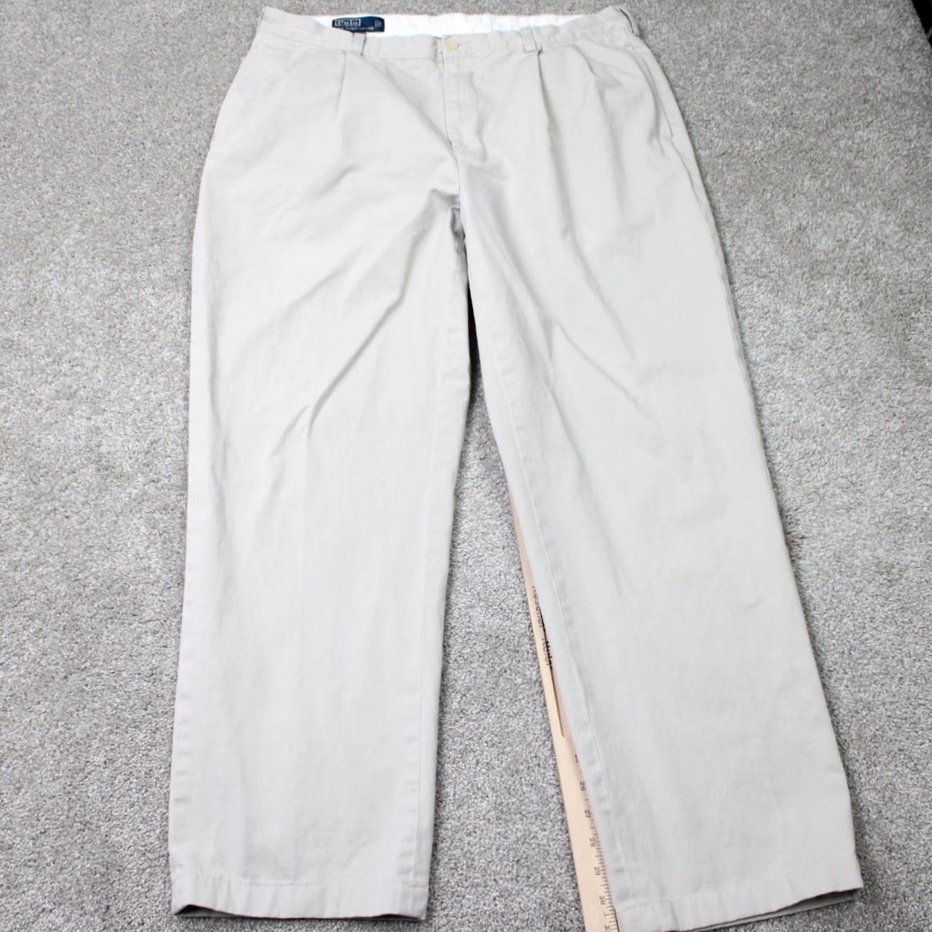 Polo Ralph Lauren Polo Ralph Lauren Hammond Pants Mens 38x32 Beige Pleated Chino Straight Leg Pants Poplin/Cotton 90s Preppy Vintage Fit: Regular Mens Size US M / EU 48-50 / 2 - 3 Thumbnail
