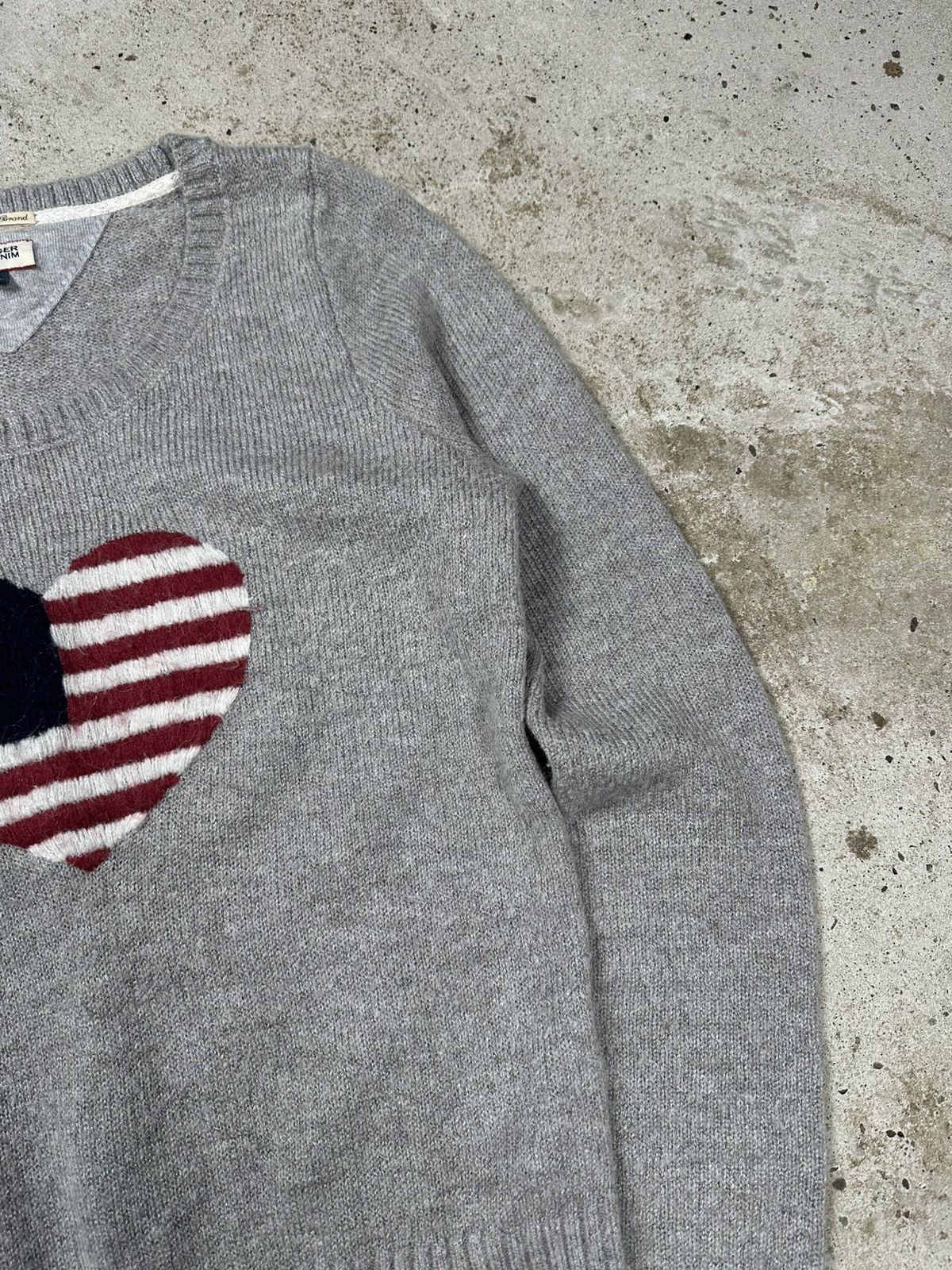 Tommy Hilfiger × Vintage Vintage Y2K Tommy Hilfiger Grey US Flag Sweater Jumper Size US S / EU 44-46 / 1 - 4 Thumbnail