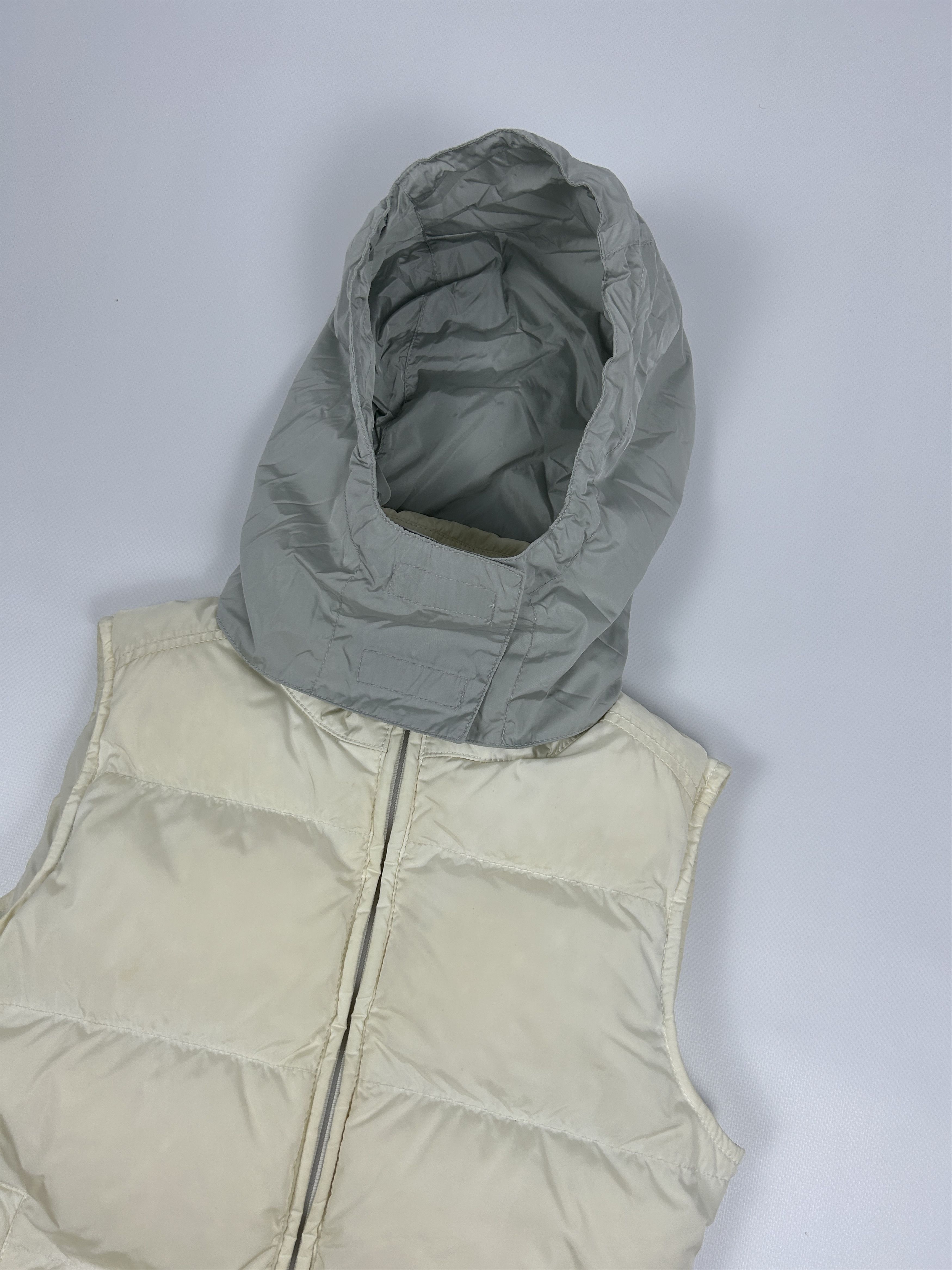 Prada Vintage y2k archive Prada sport red tab hooded puffer vest Size XS / US 0-2 / IT 36-38 - 5 Thumbnail