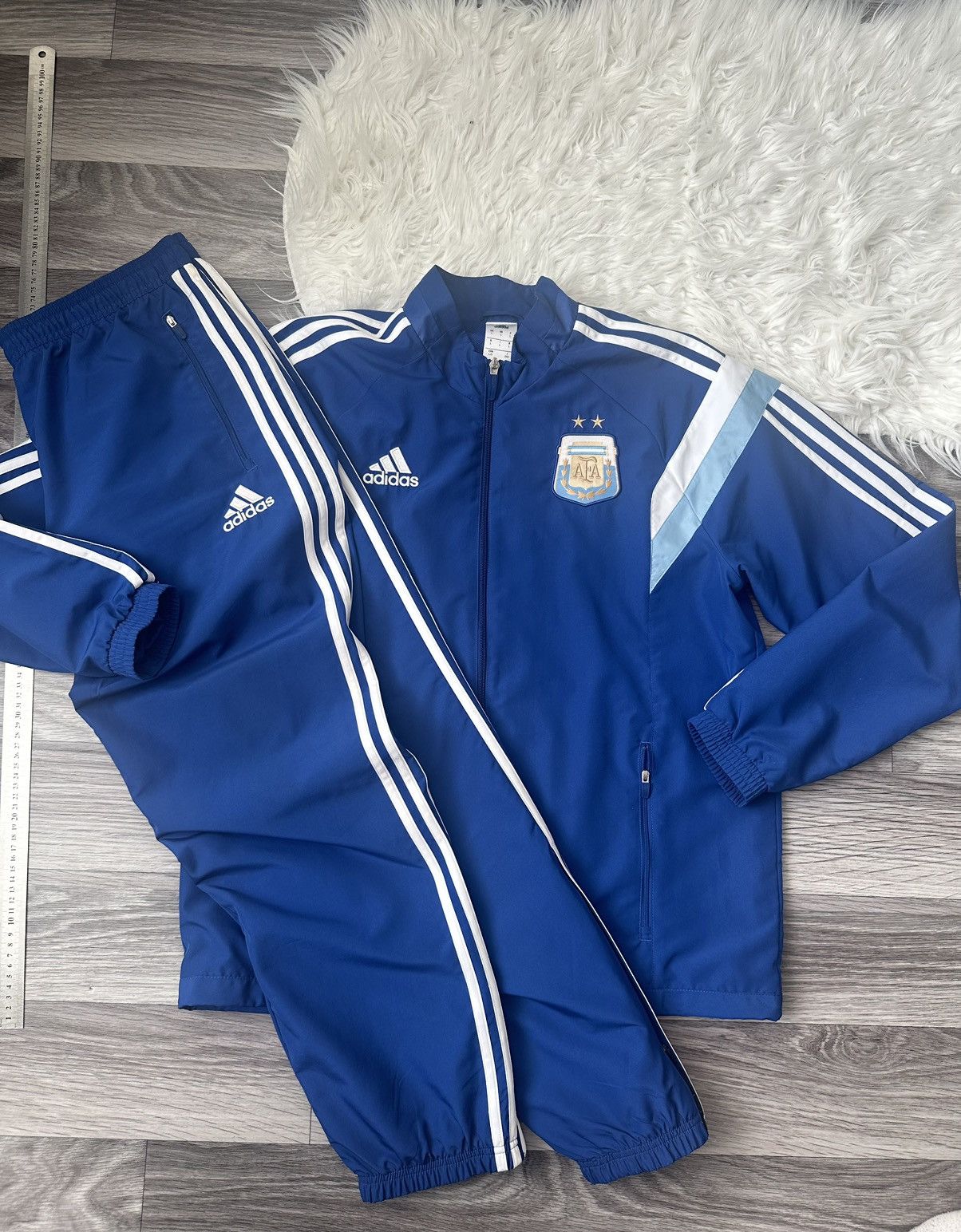 Adidas Adidas Argentina Vintage 2013-2014 Tracksuit hype y2k size L Size US L / EU 52-54 / 3 - 1 Thumbnail