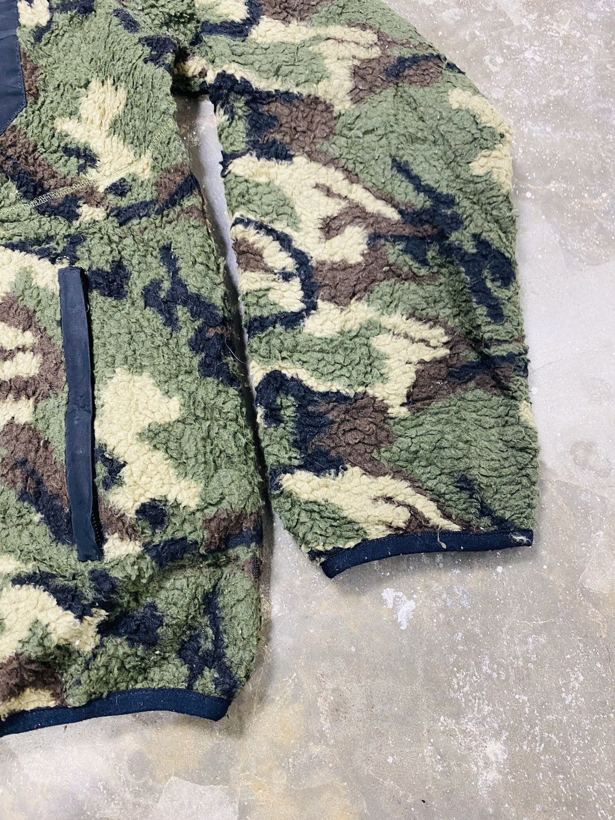 Japanese Brand A09 Rare - DPLS Squad Deep Pile Fleece Size US L / EU 52-54 / 3 - 6 Thumbnail