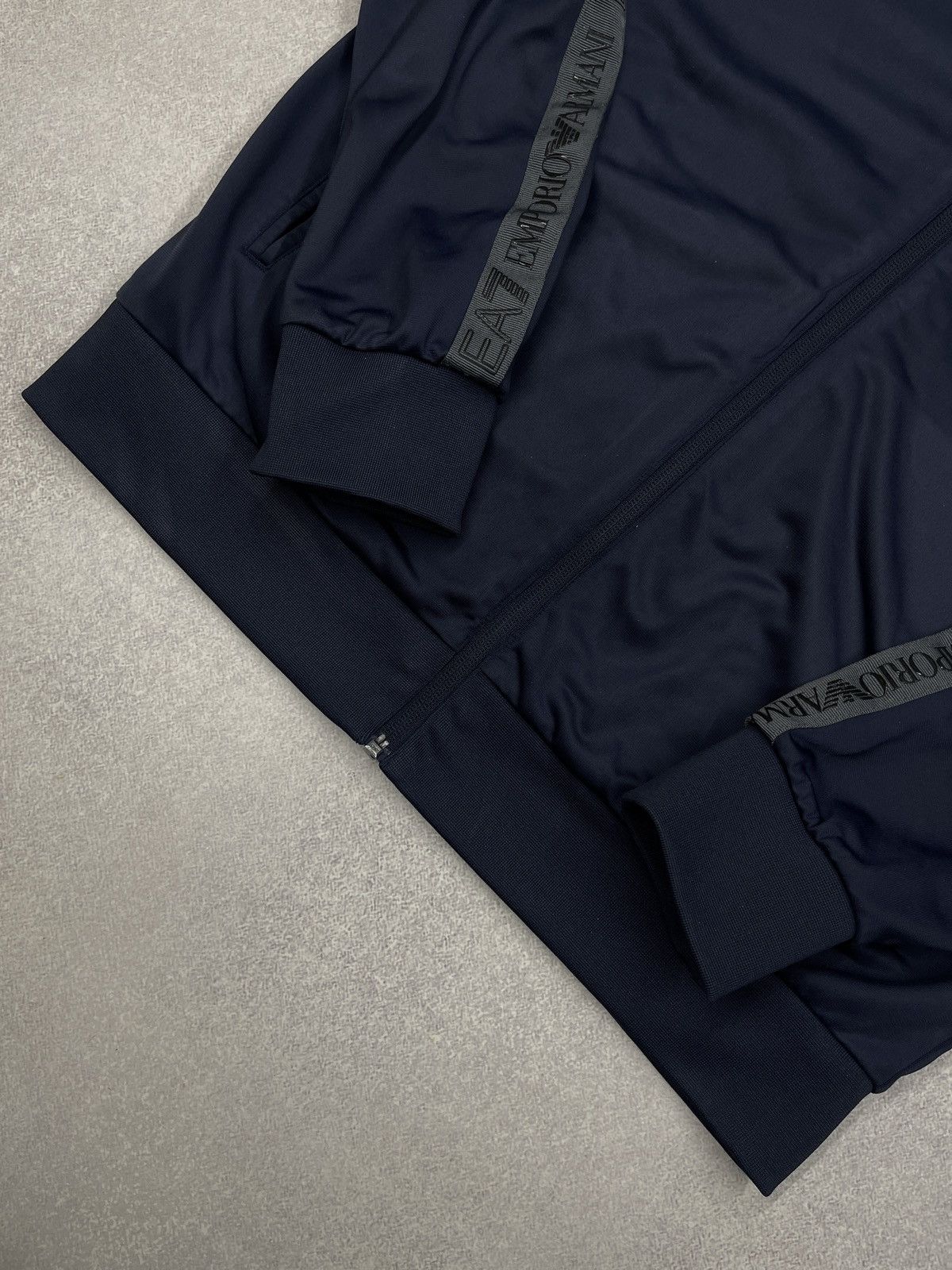 Armani Exchange × Emporio Armani × Giorgio Armani Mens Emporio Armani Zip Hoodie Navy Lampas Size L Size US L / EU 52-54 / 3 - 5 Thumbnail