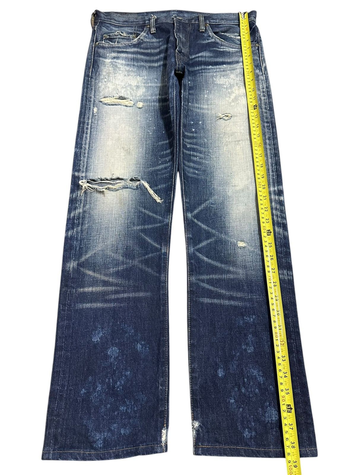 Japanese Brand Vintage Japanese Brand Blue Faded Wash Distressed Jeans Size US 32 / EU 48 - 12 Thumbnail