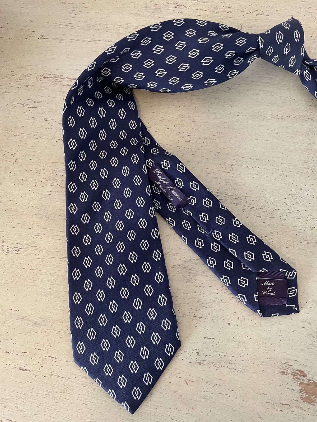 Linked Squares Print Silk Tie