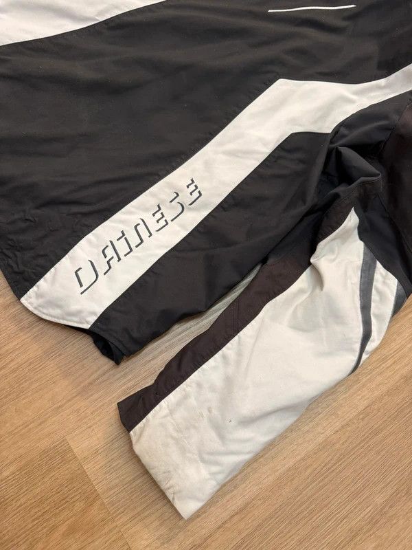 Dainese Dainese Safety Equipment D-Tec Ski Snowboard Jacket size L Size US L / EU 52-54 / 3 - 10 Thumbnail