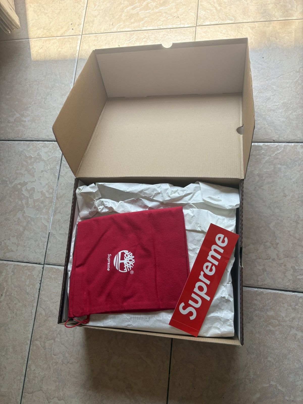 Supreme × Timberland Supreme X Timberland boots Size US 11 / EU 44 - 6 Thumbnail