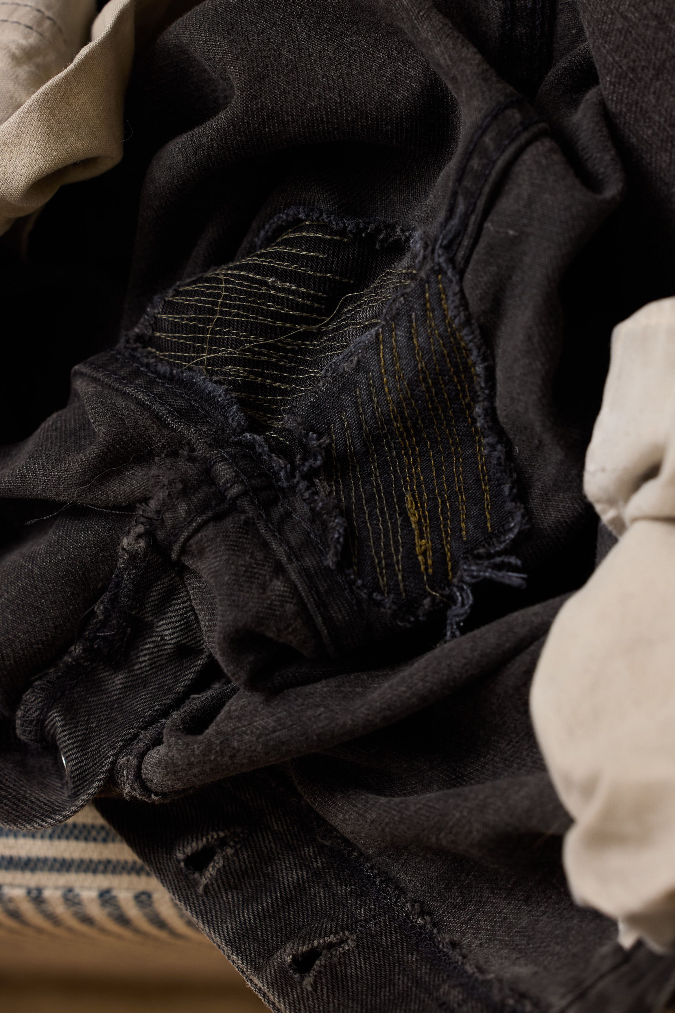 Levi's 90's? Vintage 'Black' Levi's 501's Size US 33 - 9 Thumbnail