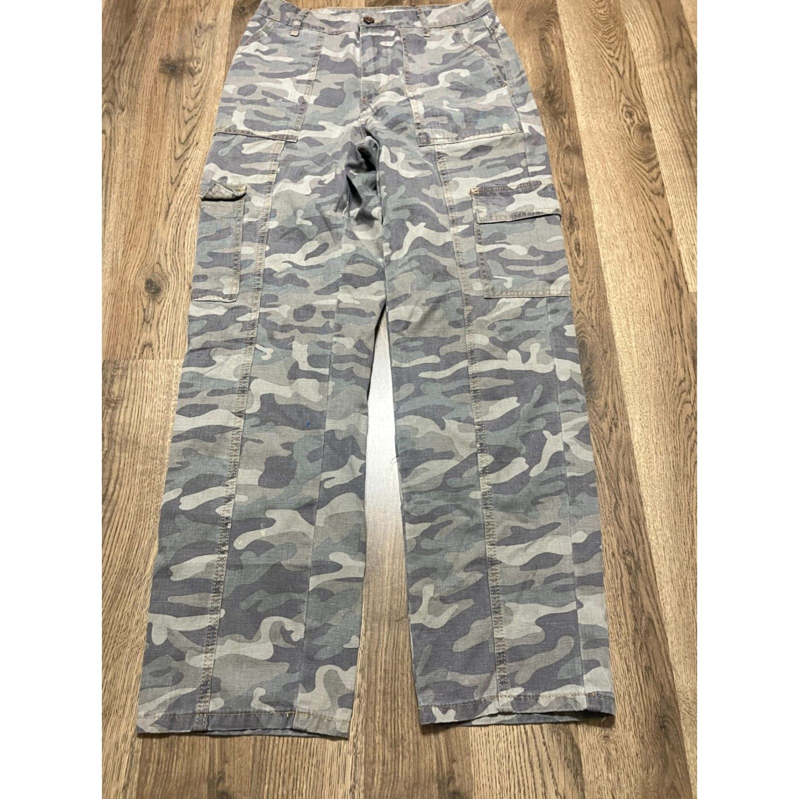 Vintage Sincerely Jules Pants Women 5/26 Green Camouflage Cargo Pants Unisex? (jury) Size 27" / US 4 / IT 40 - 2 Thumbnail