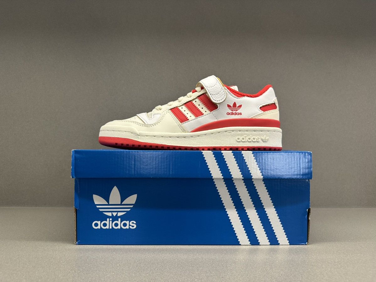 Adidas Adidas Forum 84 Low Off White Vivid Red Footwear White Size US 6.5 / IT 36.5 - 2 Thumbnail