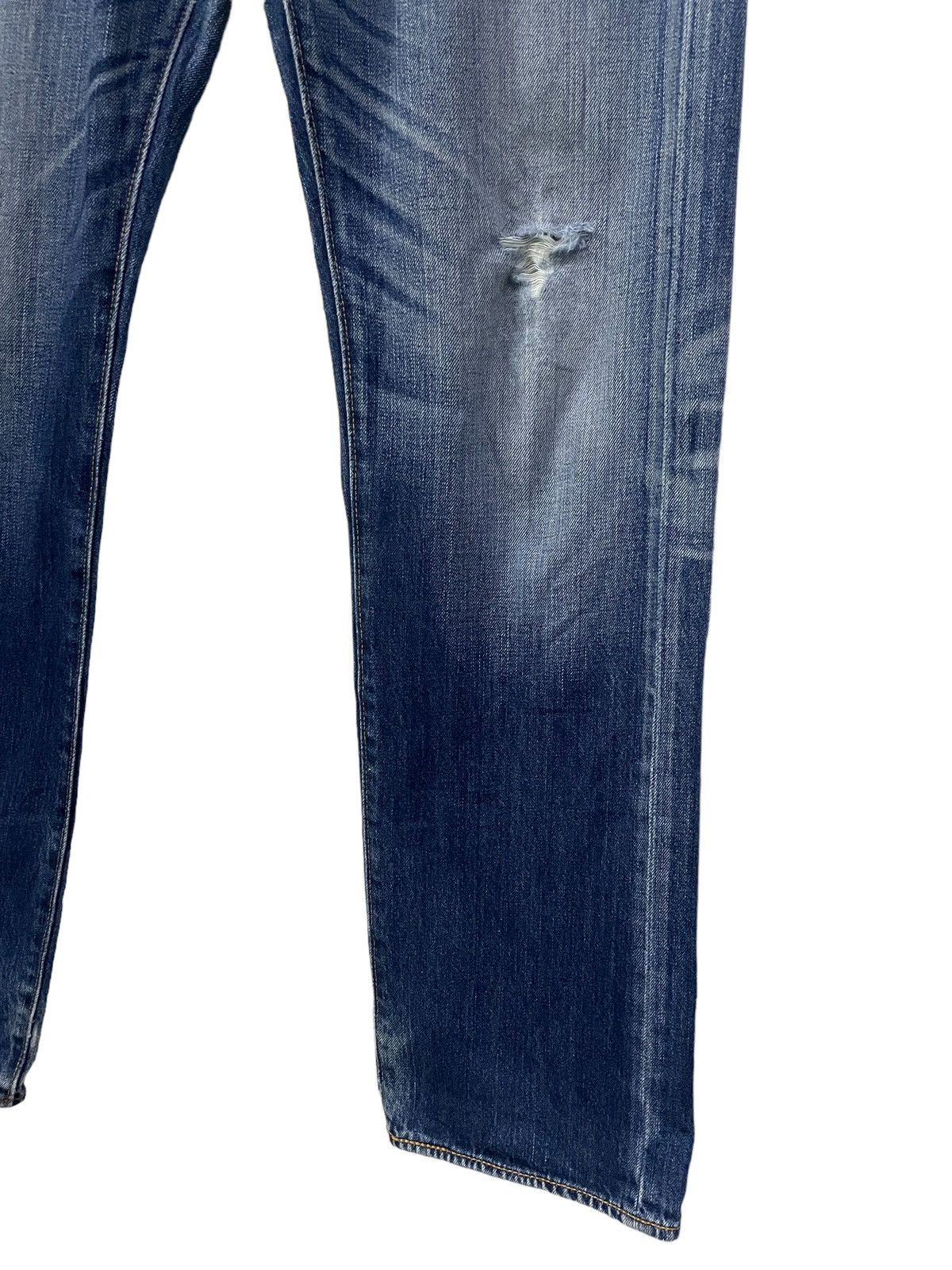 Levi's × Vintage Vintage Levis 505 Distressed Blue Wash Jeans Size US 33 - 8 Thumbnail