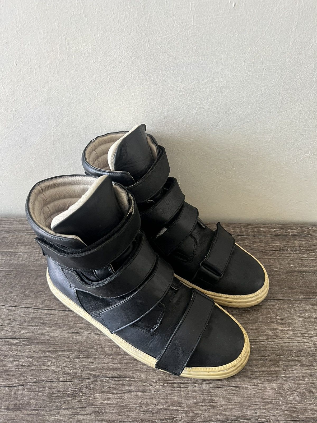 SWEAR London Vintage Swear London Archival Multi-Strap Sneakers Size US 9 / EU 42 - 4 Thumbnail