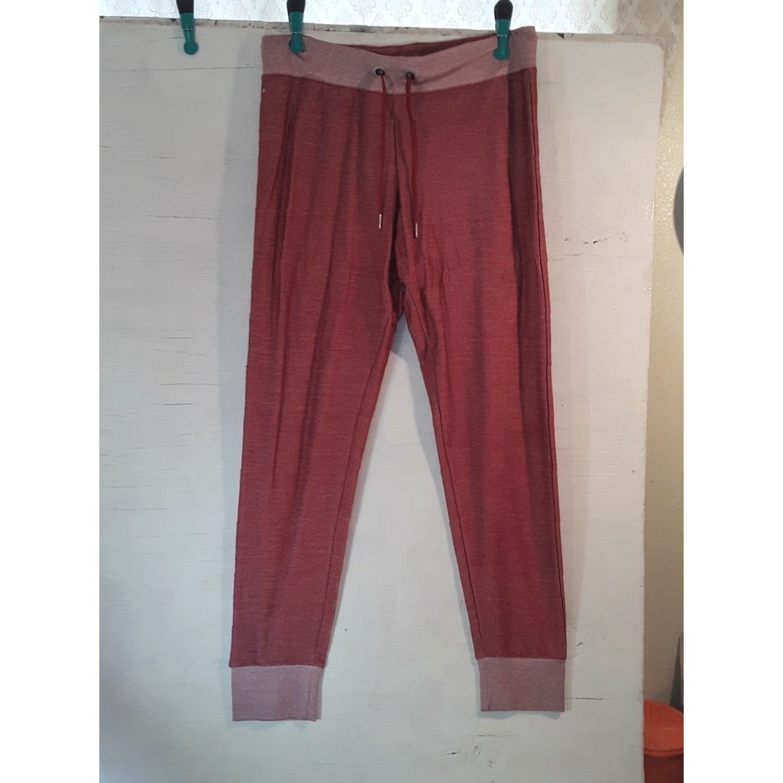 Vintage VINTAGE: no matter; 2pc outfit: Antigua red band pants set, CrossFit activewear, long sleeve top & 2 tone pants, M, Women, Red, Open neck sweatshirt? Size 32" / US 10 / IT 46 - 6 Thumbnail