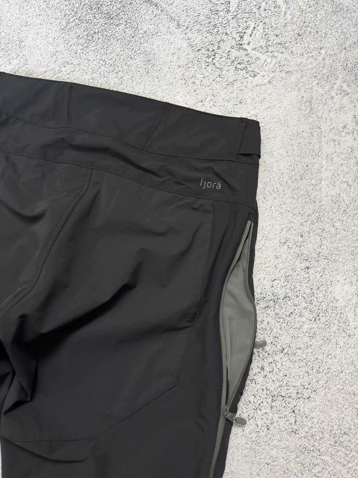 Norrona NORRONA Fjora Track Pants Outdoor Cargo Trousers Camping Size US 32 / EU 48 - 11 Thumbnail