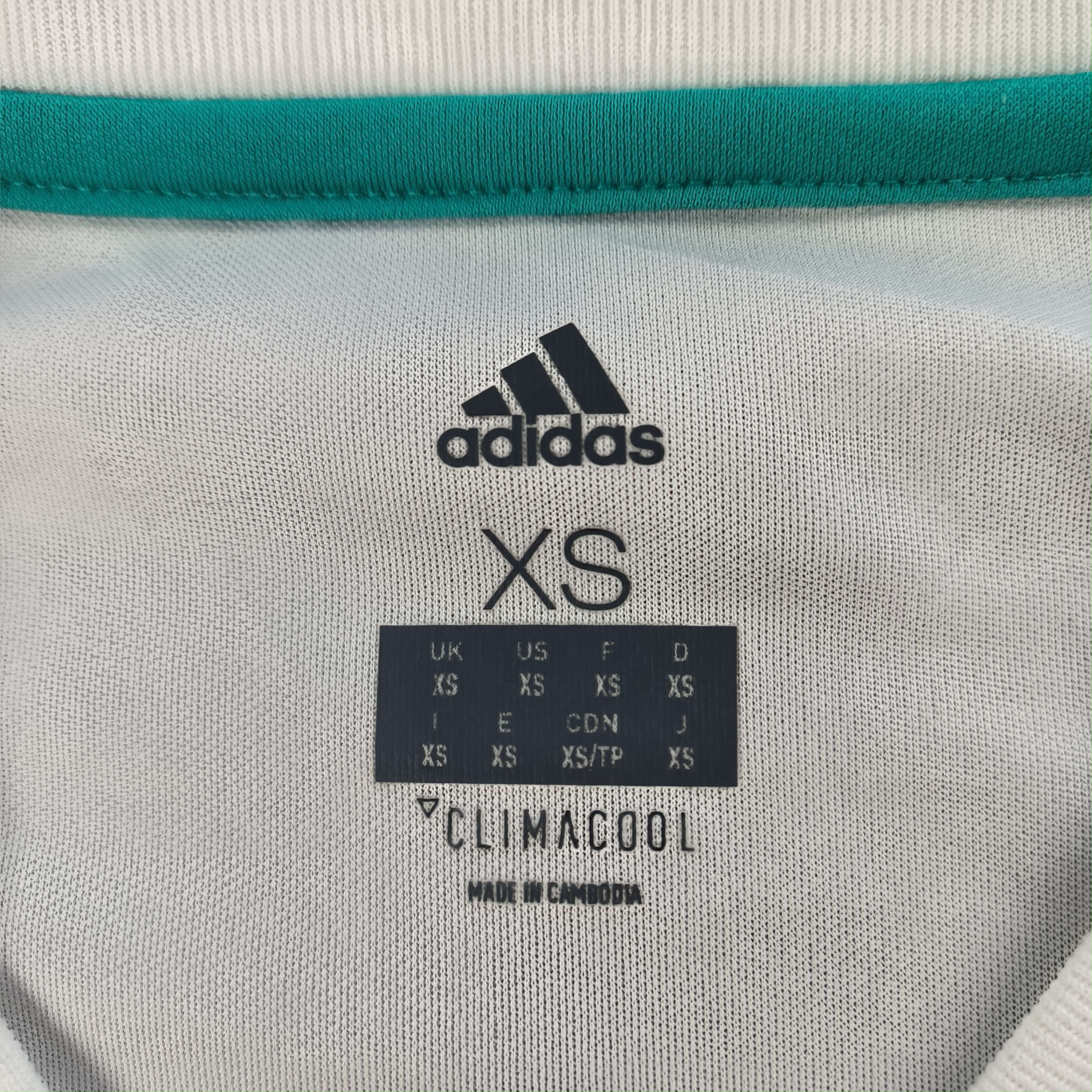 Adidas Real Madrid 2017-18 Adidas training football jersey size XS Size US XS / EU 42 / 0 - 5 Thumbnail