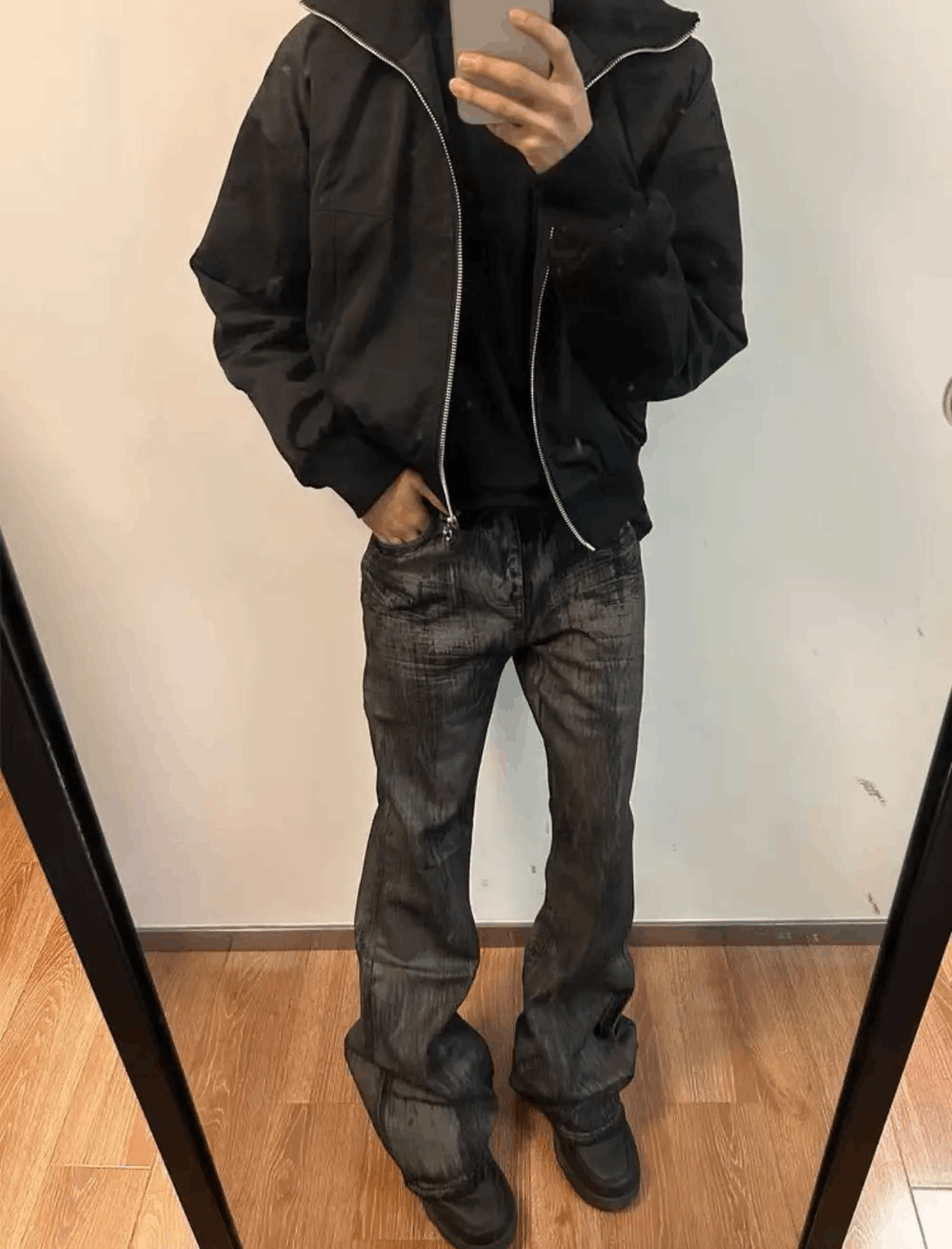 Japanese Brand Heavyweight washed and waxed micro flare hombre baggy jeans Size US 32 / EU 48 - 2 Thumbnail