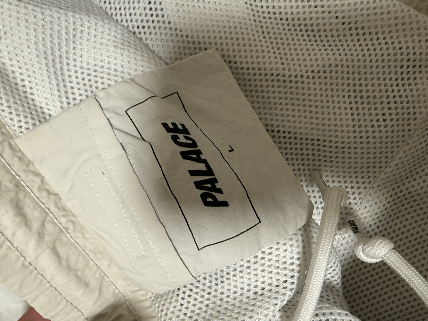 Palace Palace White Fader Shorts Size US 33 - 3 Thumbnail