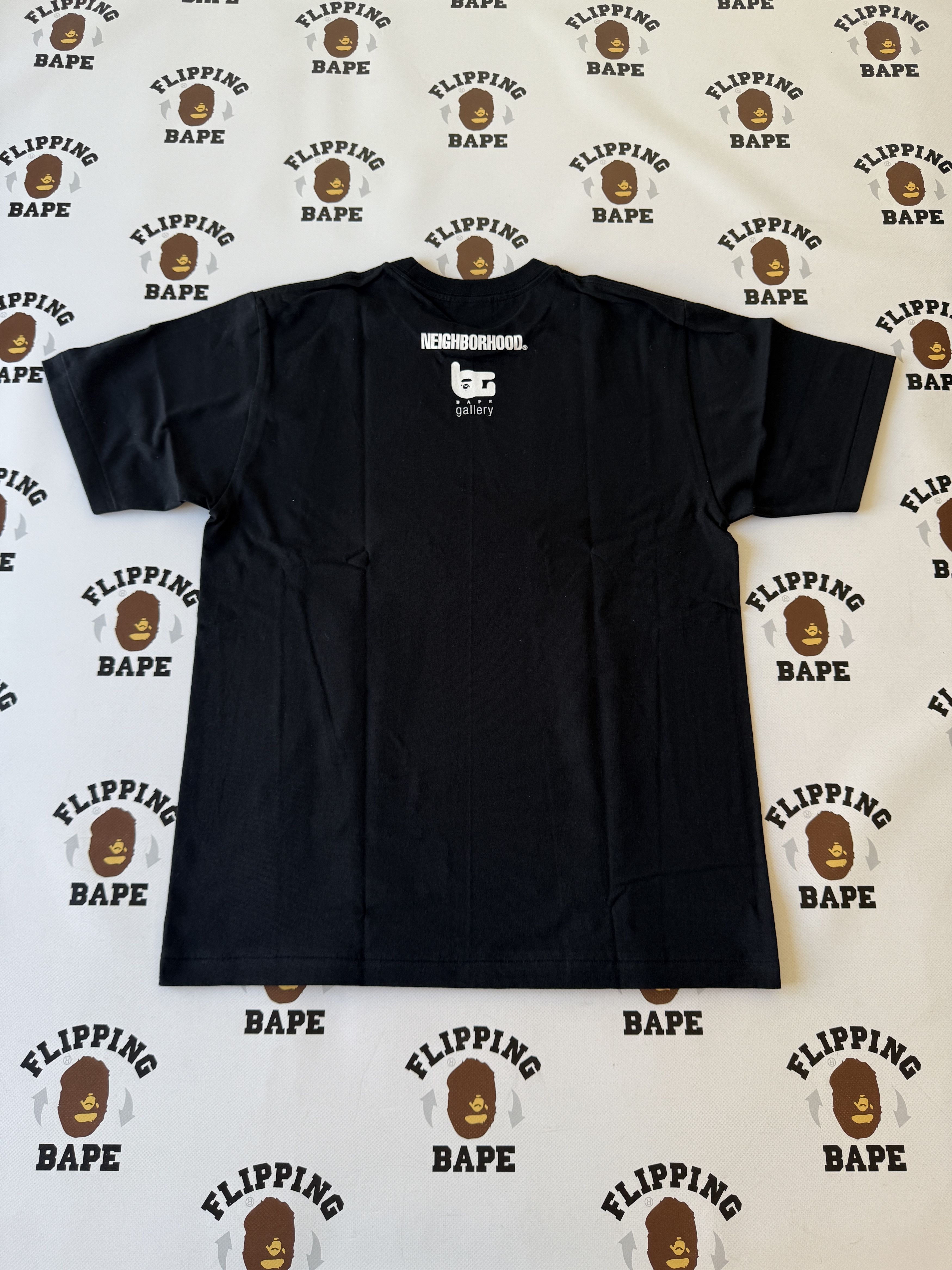 Bape × Neighborhood BAPE GALLERY X NEIGHBORHOOD TEE Size US M / EU 48-50 / 2 - 2 Thumbnail