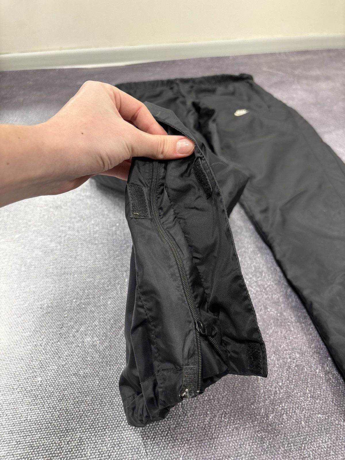 Nike Vintage Nike Y2K Black Hype Baggy Nylon Track Pants Size US 32 / EU 48 - 6 Thumbnail