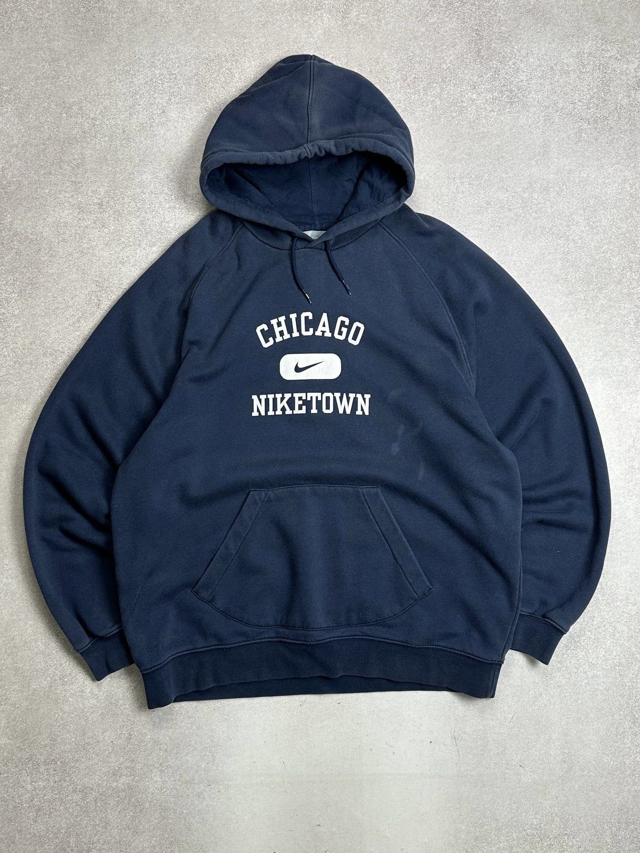 Nike Vintage 90s Nike Chicago Hometown Faded Trashed Hoodie XL Size US XL / EU 56 / 4 - 1 Thumbnail