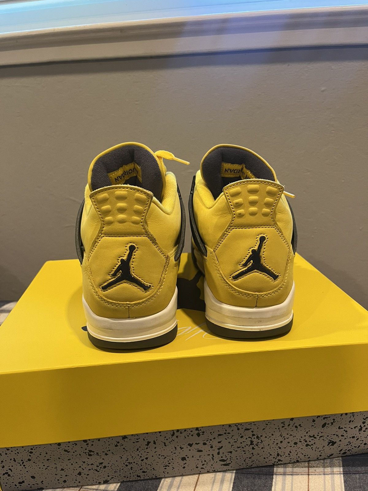 Jordan Brand Jordan 4 lightning Size US 10 / EU 43 - 3 Thumbnail