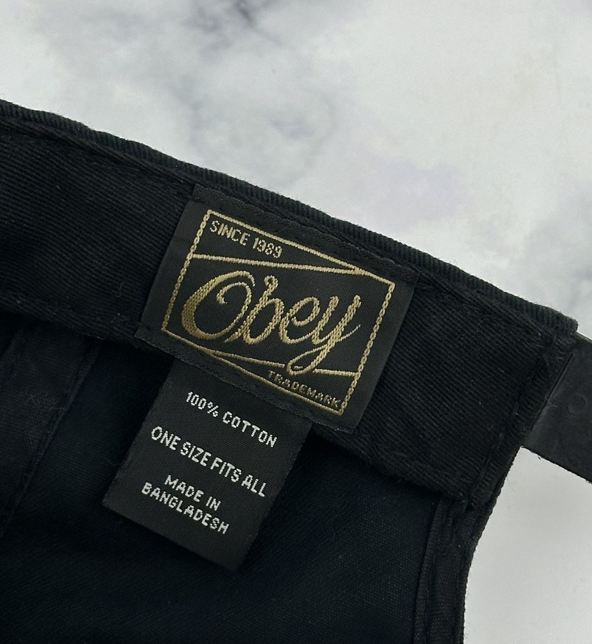 Obey Obey Adjustable Cap One Size Black with Red Logo Streetwear Size ONE SIZE - 7 Thumbnail