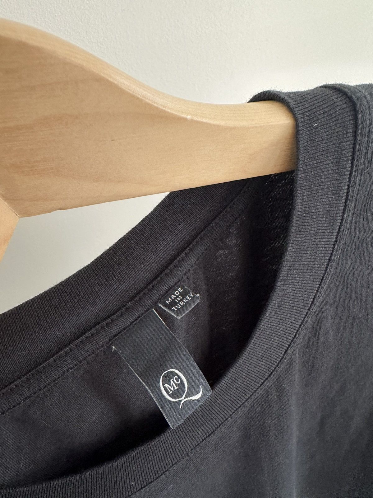 McQ Alexander McQueen Alexander McQueen Darkest Black Oversized MCQ Big Logo Tee S Size US S / EU 44-46 / 1 - 3 Thumbnail