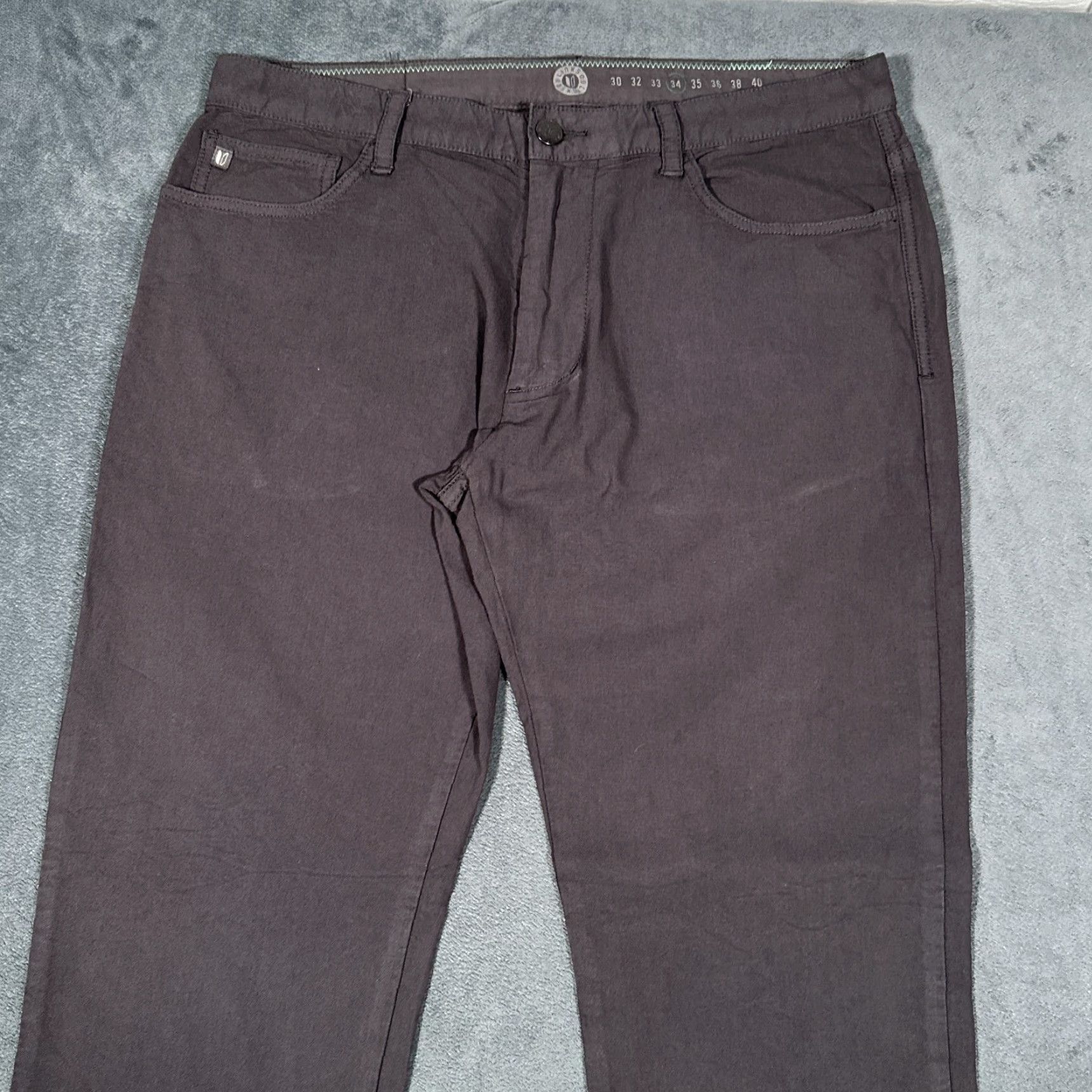 Vintage Linksoul Golf Pants Mens 34x31 Gray Bamboo Stretch 5-Pocket Chino Regular Fit Size US 34 / EU 50 - 2 Thumbnail