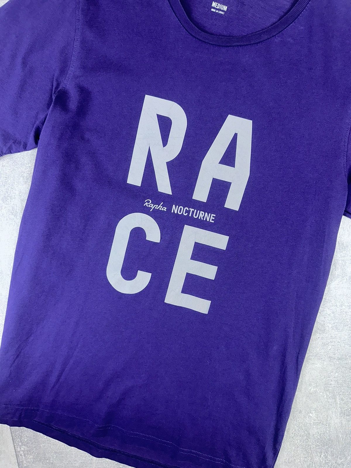 Rapha Rapha Mens Purple T-Shirt Reflective Logo Size US S / EU 44-46 / 1 - 2 Thumbnail