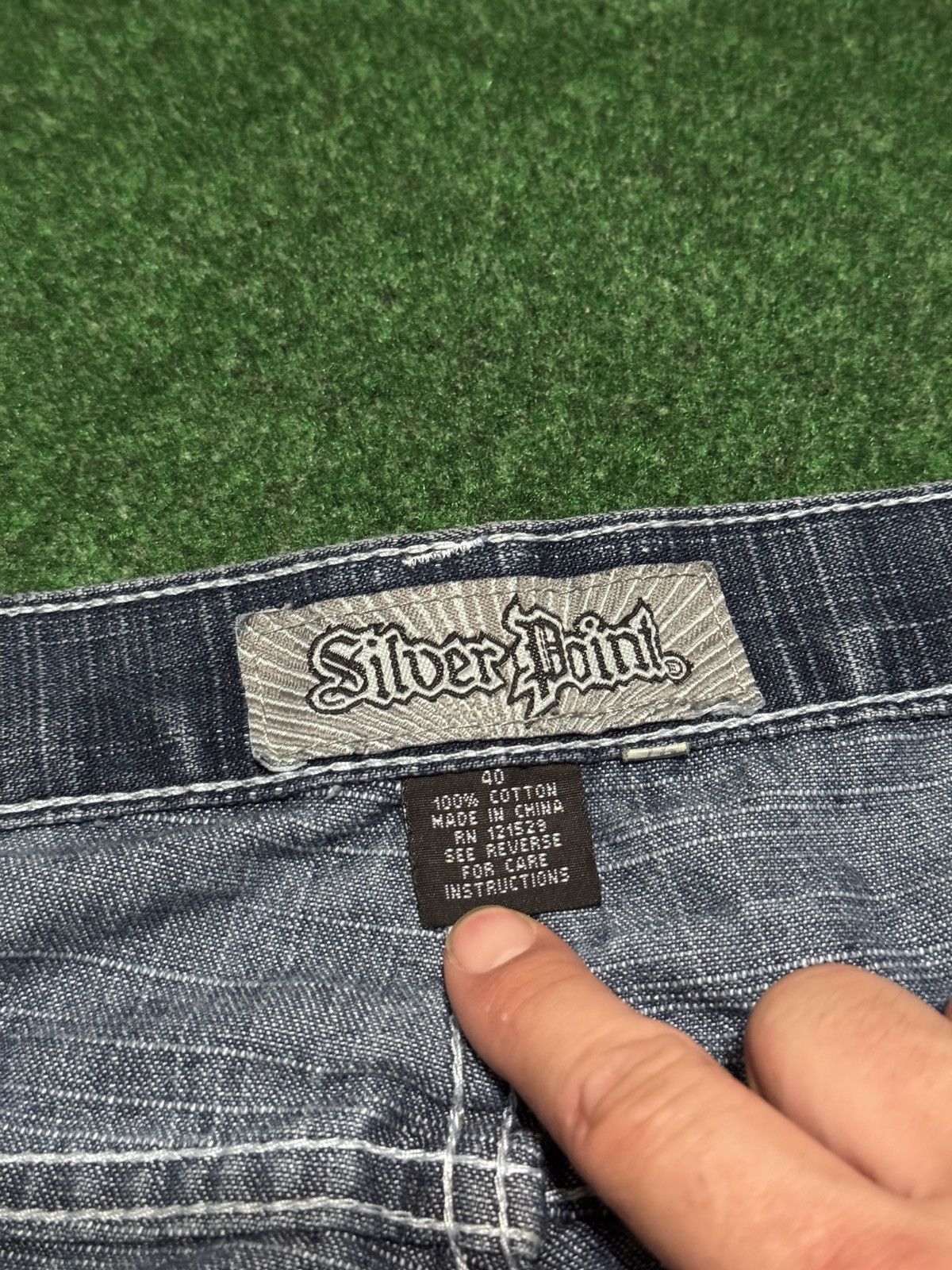 Southpole Y2K Silver Point Baggy Hip Hop Jorts 42 18” Denim Shorts Size US 42 / EU 58 - 4 Thumbnail