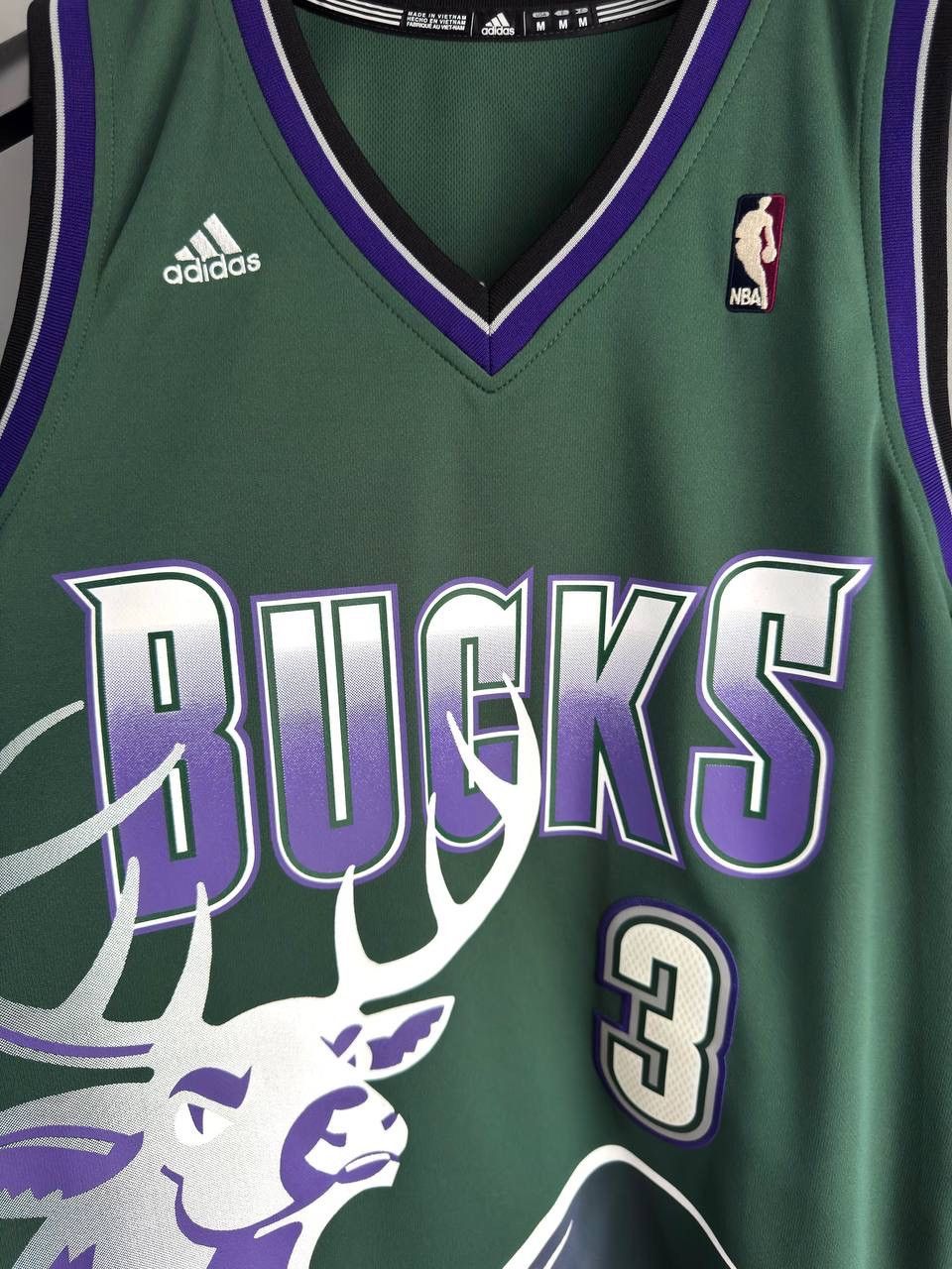 Adidas Milwaukee Bucks 1995-99 NBA Basketball Jersey #3 JENNINGS, M Size US M / EU 48-50 / 2 - 6 Thumbnail