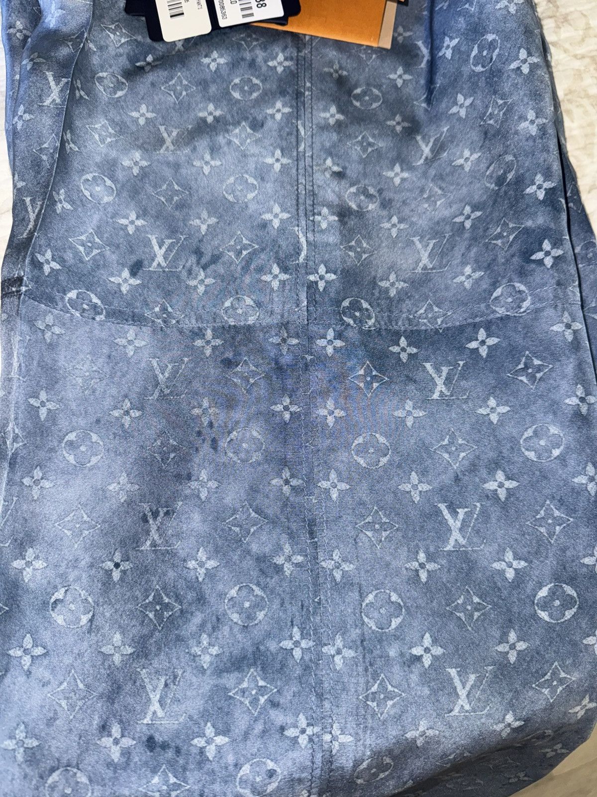 Louis Vuitton Louis Vuitton SS21 Washed Silk Monogram, IT38 Size 26" / US 2 / IT 38 - 18 Thumbnail