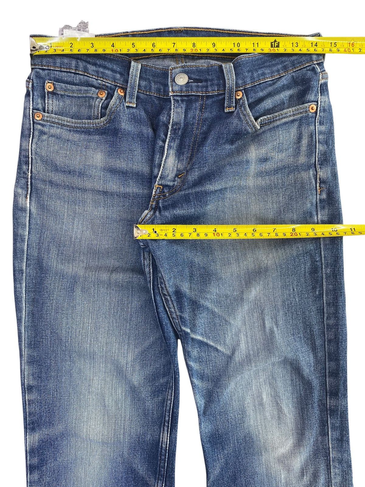 Levi's Vintage Levi’s 511 Faded Light Wash Style Loose Jeans Size US 29 - 5 Thumbnail