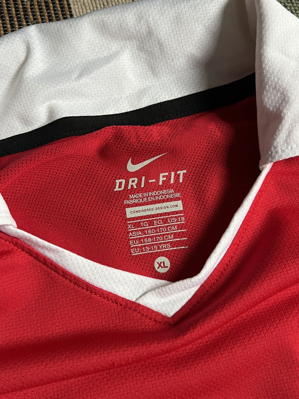 Nike Nike Manchester United 10-11 Home Soccer Jersey Size US S / EU 44-46 / 1 - 17 Thumbnail