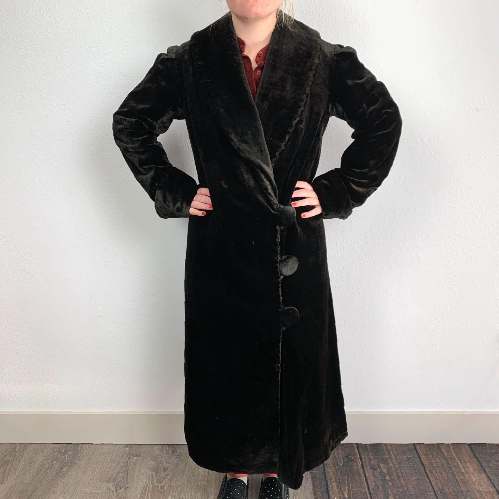 Vintage VINTAGE Marshall Field's Coat Chicago 1920s Black Velvet Overcoat S/M Velvet Coat 1920s Mens Womens Size S / US 4 / IT 40 - 2 Thumbnail
