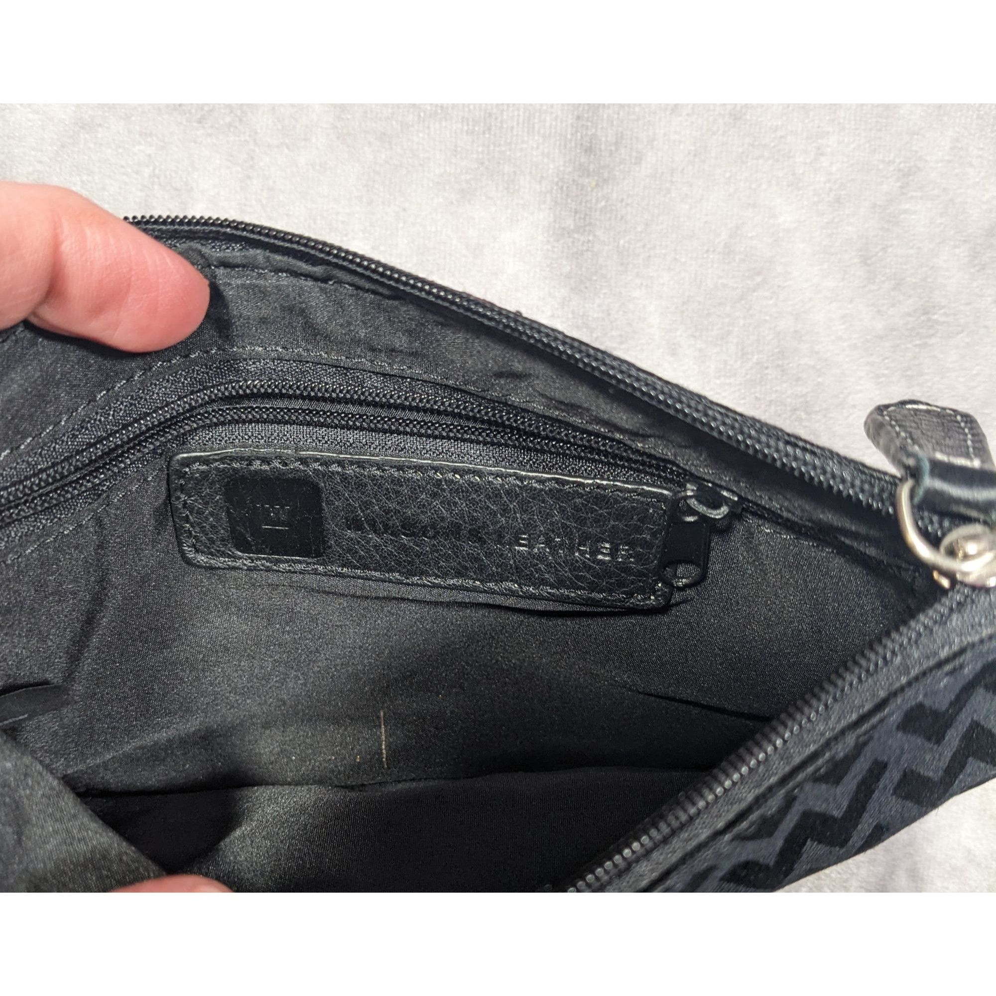 Other Wilson's Leather Gothic Black Zip Clutch/Wristlet Size ONE SIZE - 7 Thumbnail