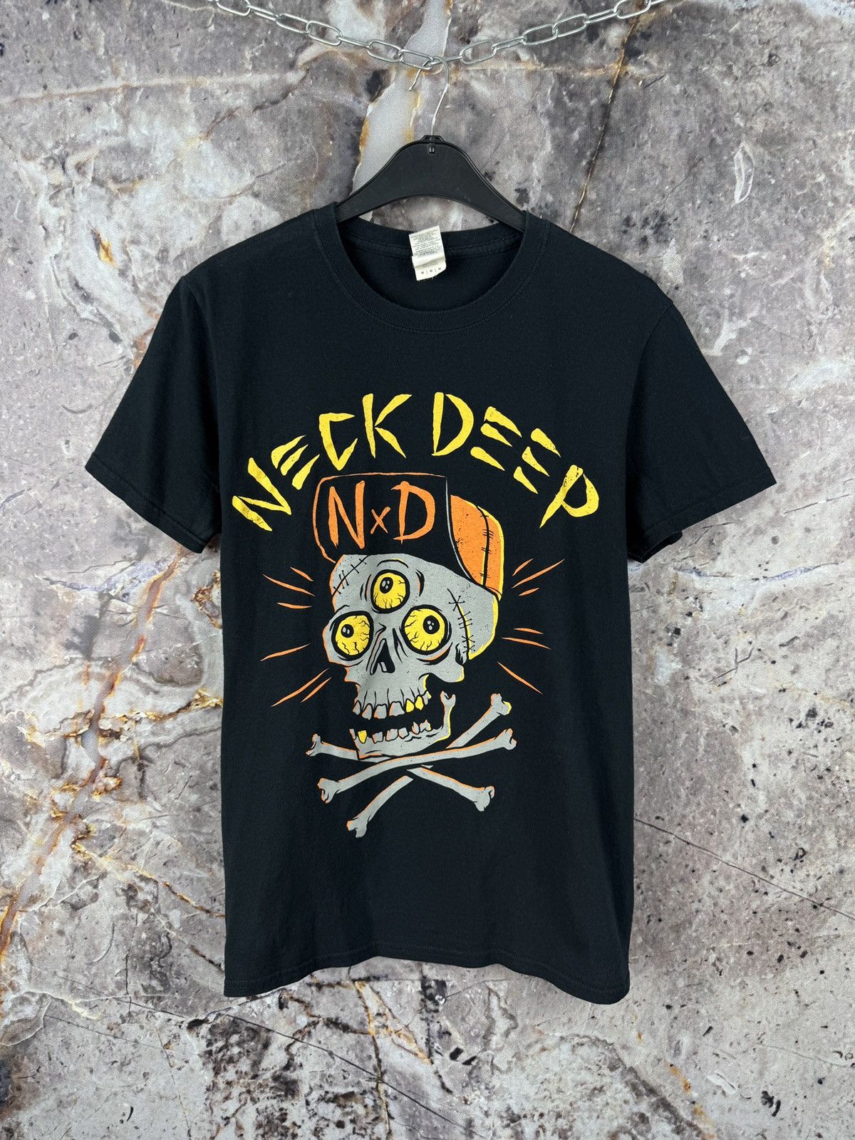 Band Tees Men’s Neck Deep NxD Band T-Shirt Size Medium Size US M / EU 48-50 / 2 - 1 Thumbnail