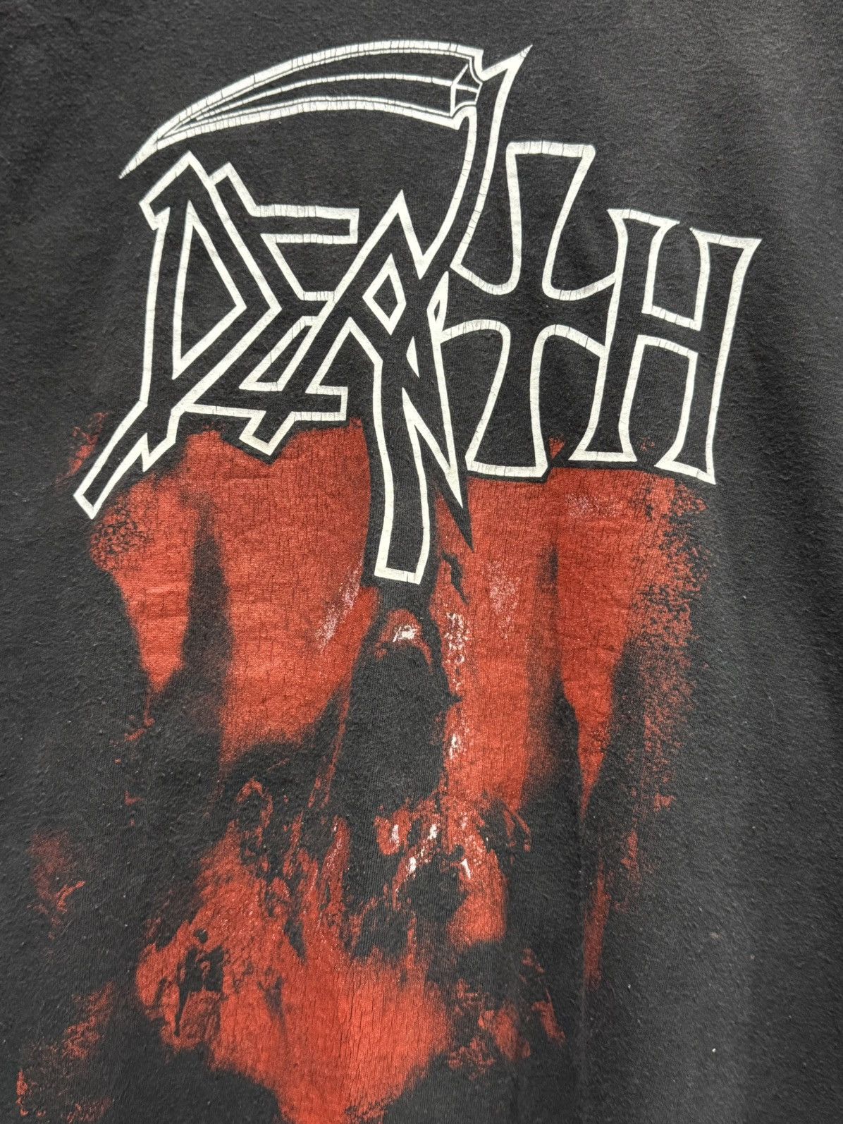 Band Tees Thrashed Vintage Death Black Metal Band Sun Faded Tee Size US XXL / EU 58 / 5 - 2 Thumbnail
