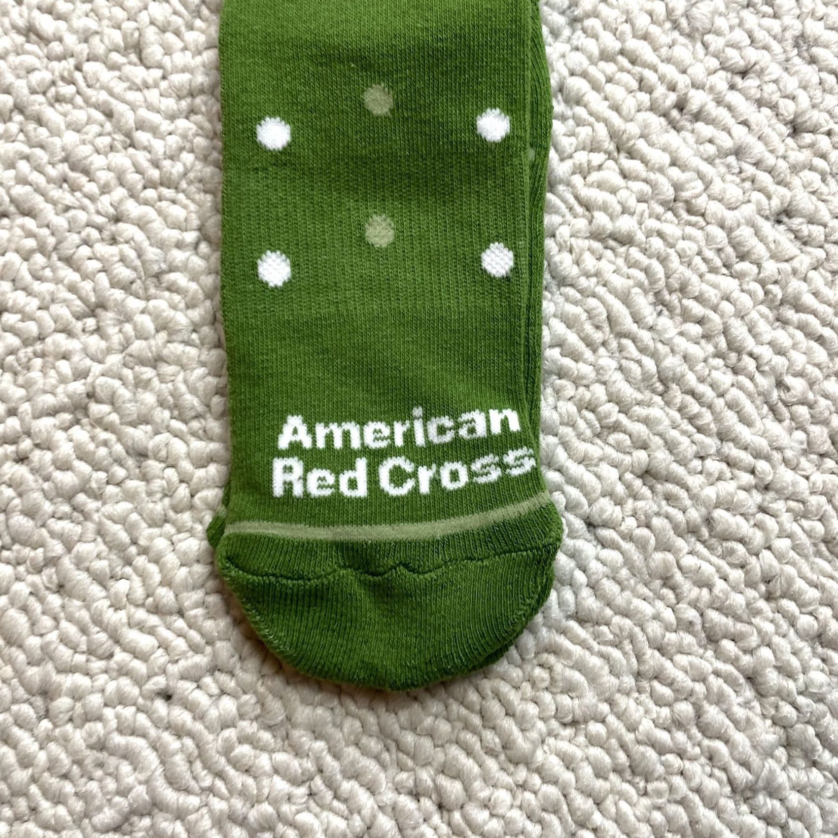 Vintage VINTAGE American Red Cross Elf Movie Green Socks Adult Unisex 2023 New NWT Christmas Size ONE SIZE - 7 Thumbnail