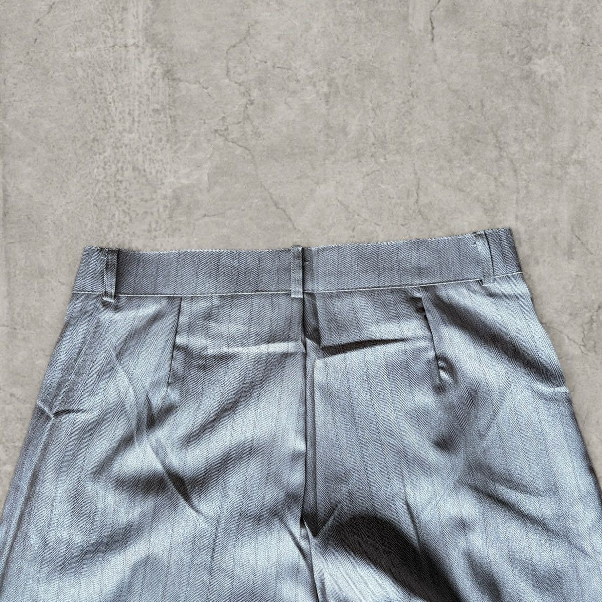 Japanese Brand Wide leg Japanese style trousers in beige pinstripe. Size L Size US 34 / EU 50 - 6 Thumbnail