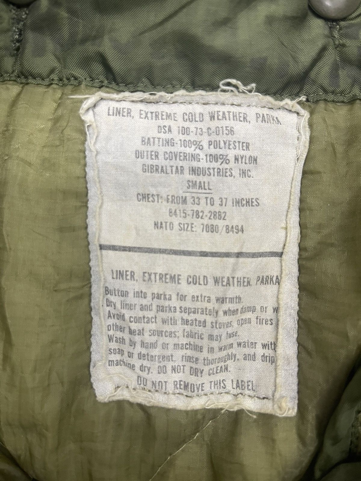 Vintage GILBRATA INDUSTRIES GARMENT MILITARY PARKA Size US S / EU 44-46 / 1 - 16 Thumbnail